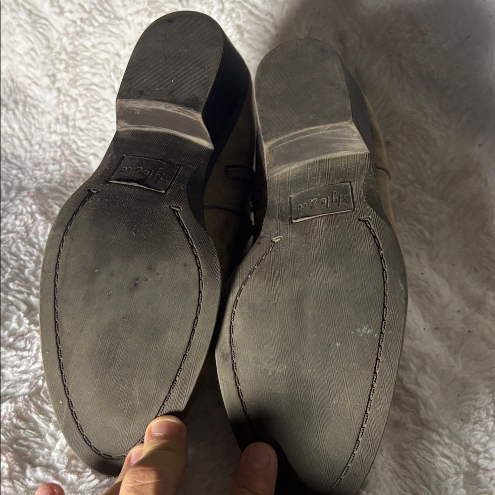 Style & Co. Brown Ankle Booties - Picture 4 of 7